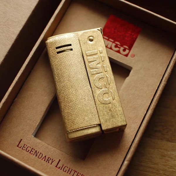 Bật lửa cối xăng đá Imco 6800