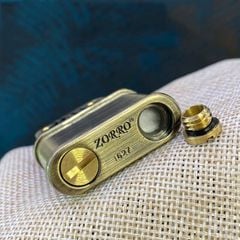 Bật lửa xăng đá Zorro Z627