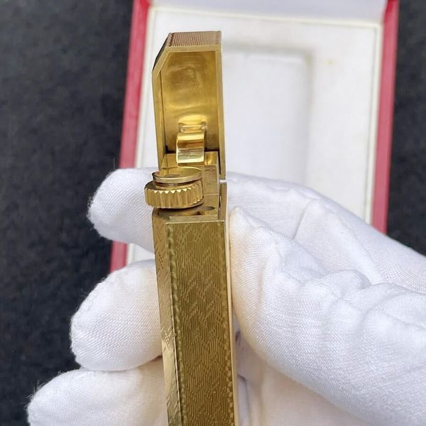 Cartier bọc vàng dày 5 cạnh hoa văn CA06