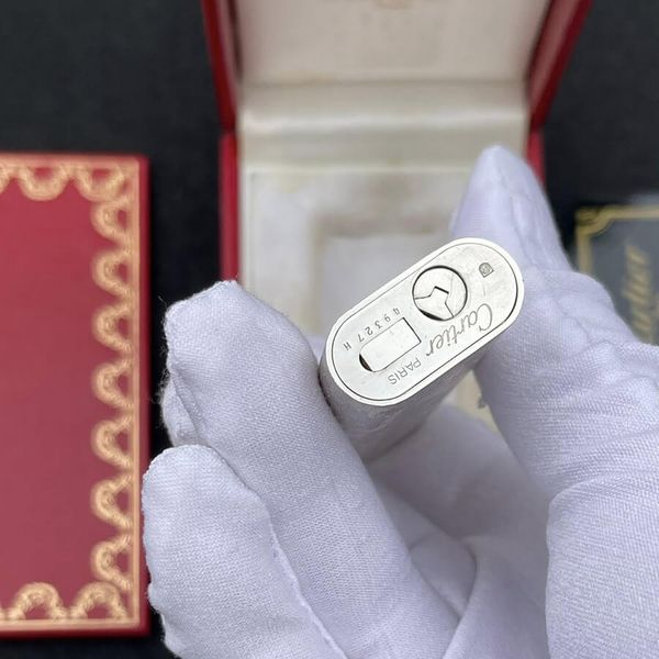 Mẫu Cartier bọc vàng vân xước CA16