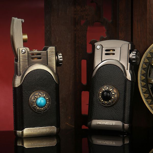 Bật lửa xăng đá Honest bọc da đính đá BCZ 786