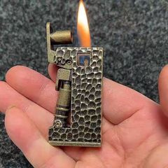 Bật lửa xăng đá chính hãng Dolphin vân gõ búa HY-752