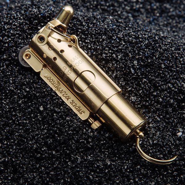 Bật lửa xăng đá Zorro sold brass móc khóa A001