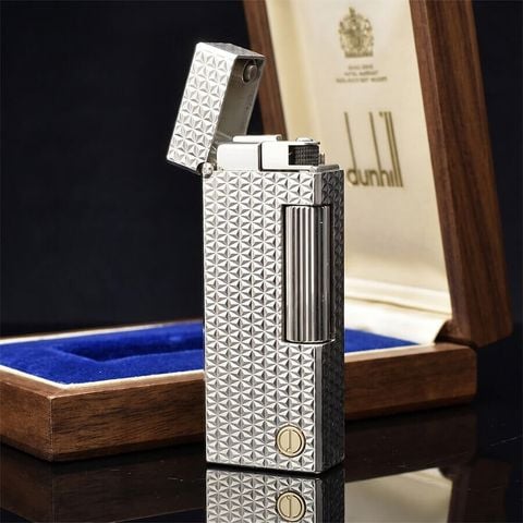 Bật lửa Dunhill vân kim cương nổi bọc bạc  DHI41