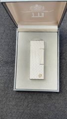 Bật lửa Dunhill vân kim cương nổi bọc bạc  DHI41