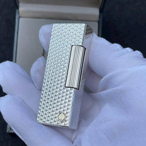 Bật lửa Dunhill vân kim cương nổi bọc bạc  DHI41
