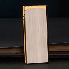 Bật lửa chính hãng Zorro bạc xước viền vàng Z642