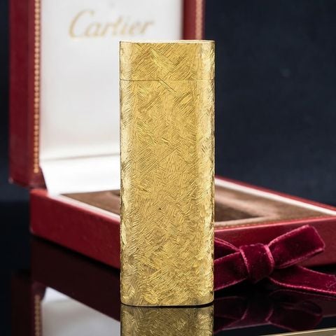 Mẫu Cartier bọc vàng vân xước CA16