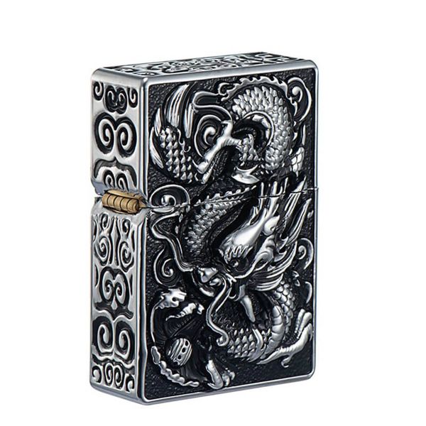 Bật lửa xăng đá Zorro vỏ dày khắc nổi rồng bay phượng múa Z-KJ1004