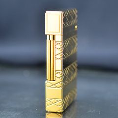 Dupont Hồng Kông Vân Chìm Khắc Sâu Kẻ Ô Hình Thoi D16