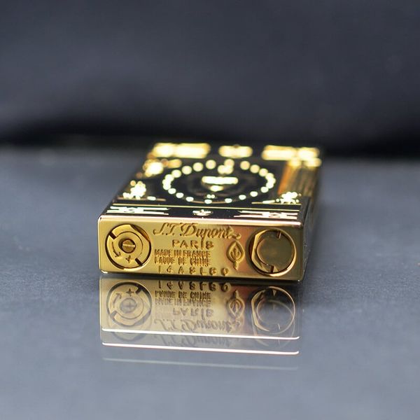 Dupont  Sơn Mài Đen Hoa Văn Hoàng Gia D08