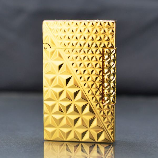 Tìm mua ở đâu bật lửa ST Dupont Hồng Kông Họa Tiết Vân Kim Cương Tam Giác 3D D180