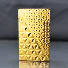 Tìm mua ở đâu bật lửa ST Dupont Hồng Kông Họa Tiết Vân Kim Cương Tam Giác 3D D180