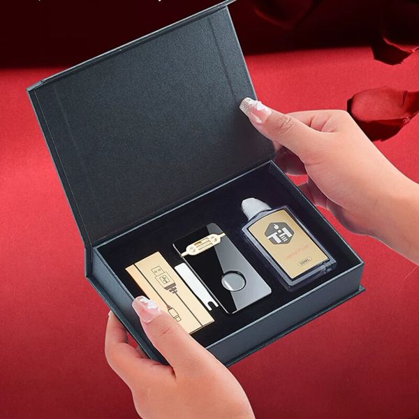 Bật lửa xăng cảm ứng điện tử bình trong suốt HT-2315