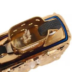 Bật lửa Chief ốp nổi hoa văn gắn đá quý CF1024