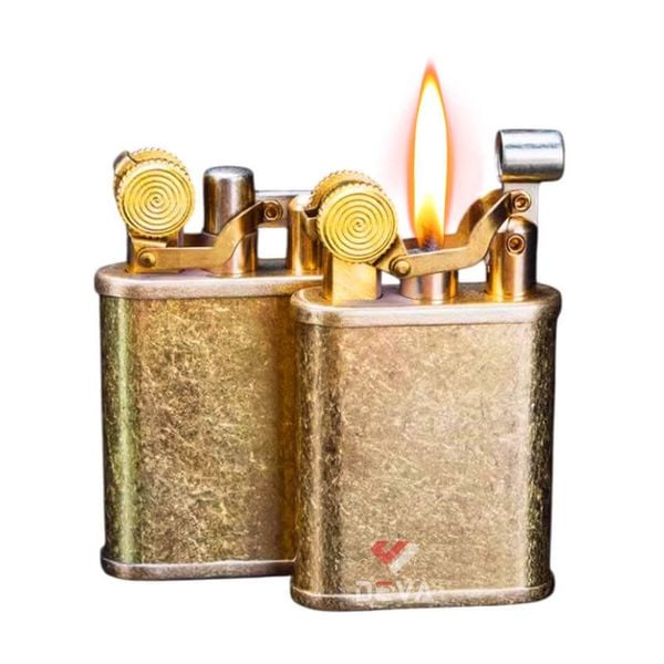 Bật lửa xăng đá chính hãng Zorro đồng nguyên khối có nắp chụp bấc Z559