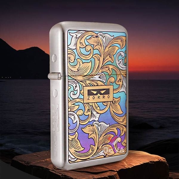 Bật lửa xăng đá chính hãng Zorro dáng nhỏ sơn hoa văn cổ điển Z790