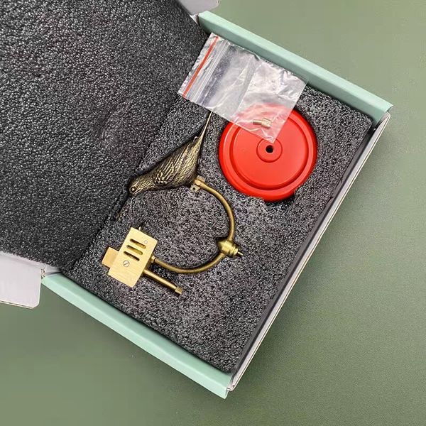 Bật lửa xăng đồng khối hình chim TC23