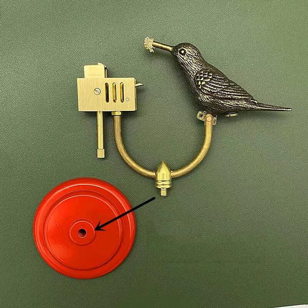 Bật lửa xăng đồng khối hình chim TC23