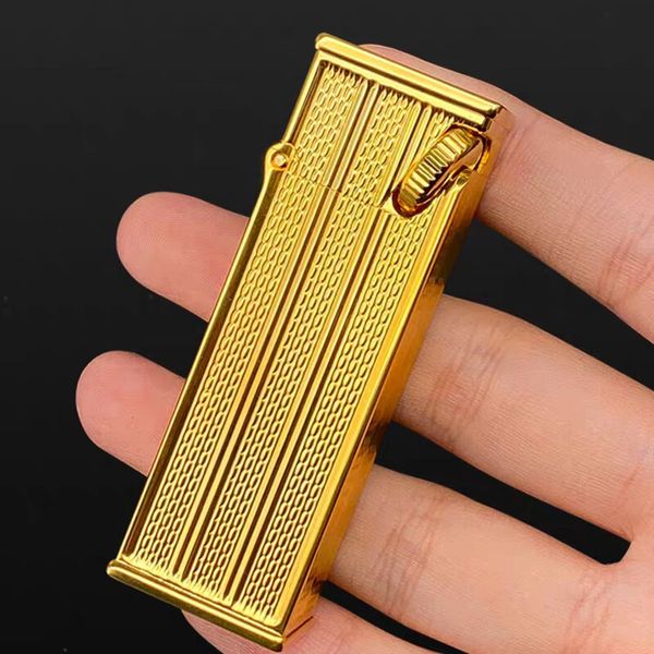 Bật lửa thủ công bánh xe cách điệu độc lạ TC33