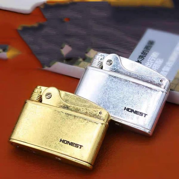 Bật lửa cần cối xăng đá Honest BCZ 214A