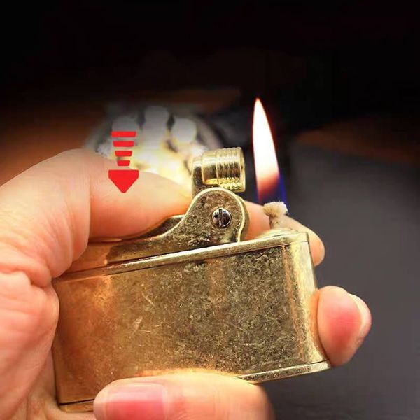 Bật lửa cần cối xăng đá Honest BCZ 214A