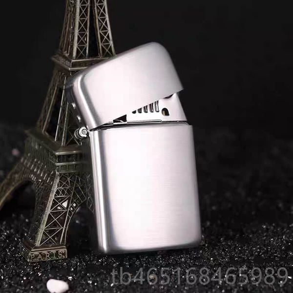 Bật Lửa Chính Hãng Mỹ Ronson Đồng Khối Trơn R06