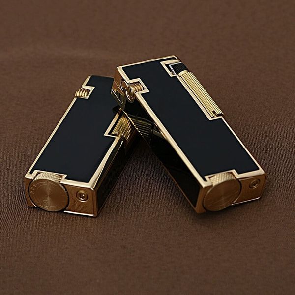 Bật lửa chính hãng Zorro sơn mài mở nắp tự động Z666