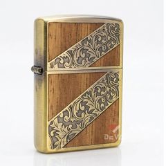 Zippo Kẻ Chéo Ốp Gỗ Khắc Hoa Văn Cổ Điển ZN267