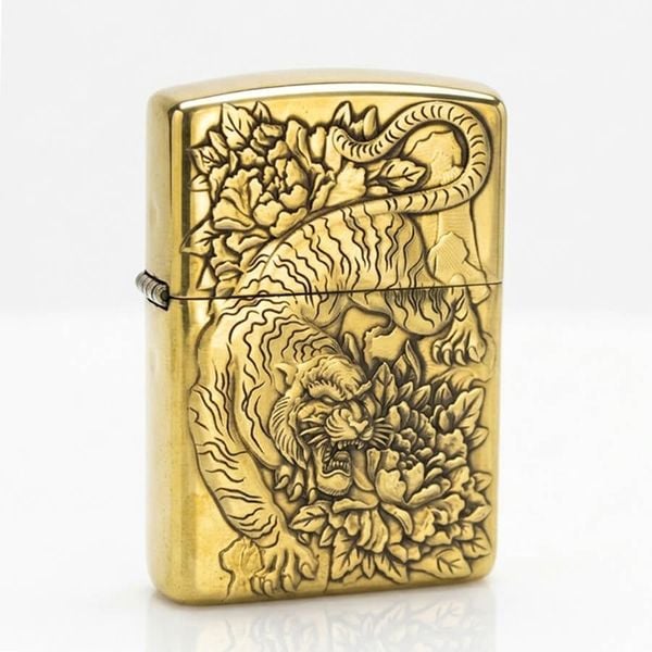 Zippo Armor Khắc Chủ Đề Hổ Và Hoa Mẫu Đơn Tiger Peony ZD76