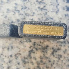 Zippo Chủ Đề Biểu Tượng Ngọn Lửa Phong Cách Metal Z350