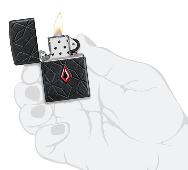 Zippo Armor Luxury Red Crystal Khắc Deep Carve Đính Đá Crystal Đỏ Z120