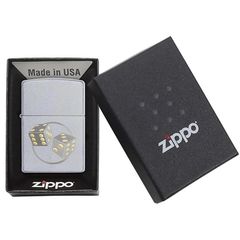Zippo khắc hình xúc xắc mạ satin Z208