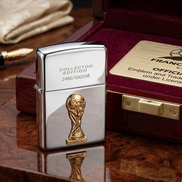 Zippo 1998 FIFA World Cup France – Bản Giới Hạn Limited Edition – Mạ Vàng Gold Plated C19