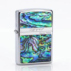 Zippo Viền Bạc Hoa Văn Khảm Trai ZN195