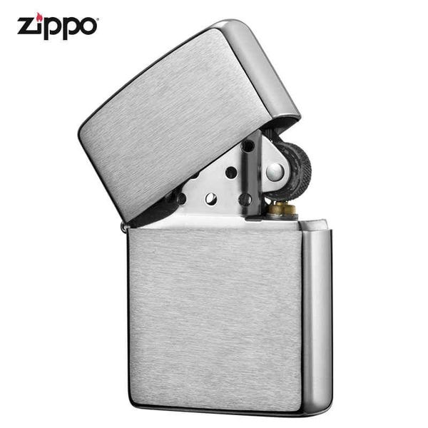 Bật lửa Zippo Mỹ bạc xước Z69
