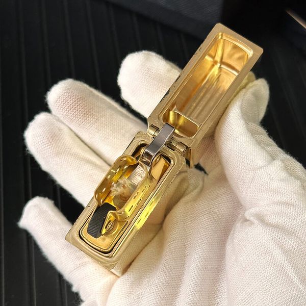 Zorro đồng khối giới hạn 915