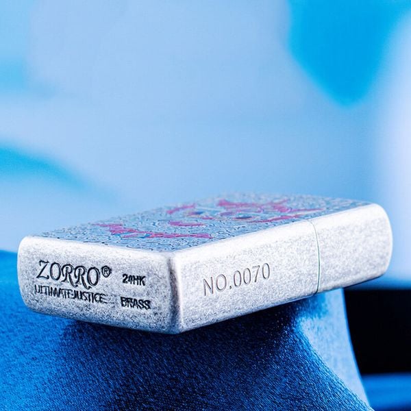 Bật lửa xăng đá Zorro khắc đầu lân may mắn số giới hạn Z91909