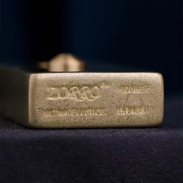 Bật lửa xăng đá chính hãng Zorro cần gạt nắp trượt Z739