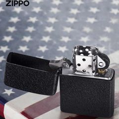 Bật lửa zippo chính hãng sơn mài đen Z01