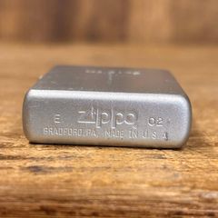 Zippo Để Bàn Kỷ Niệm 70 Năm (1932-2002) - Phiên Bản Giới Hạn Limited Edition - Tích Hợp Đồng Hồ Nhật Bản C77