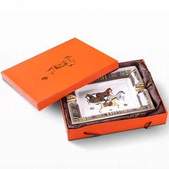 Gạt tàn 2 điếu sứ hoa văn hình ngựa AS 300