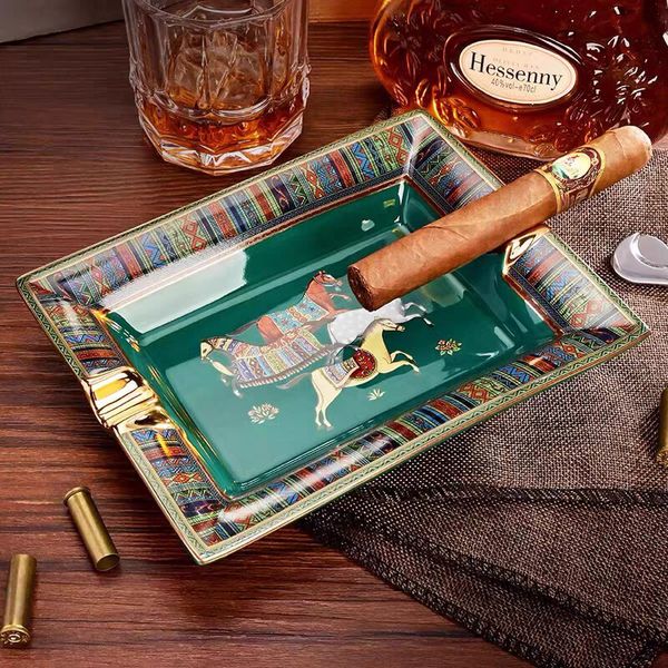 Gạt tàn 2 điếu sứ hoa văn hình ngựa AS 300