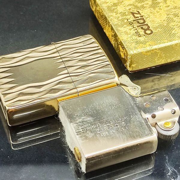 Bật Lửa Zippo Vintage 198x Golden Elegance – Bản Mạ Vàng 22K Quý Tộc C04