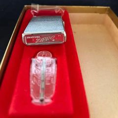 Set Bật Lửa Zippo 40th Anniversary (1932-1972) – Phiên Bản Kỷ Niệm 40 Năm – Bản Sưu Tầm Di Sản Cổ Điển (Full Box)