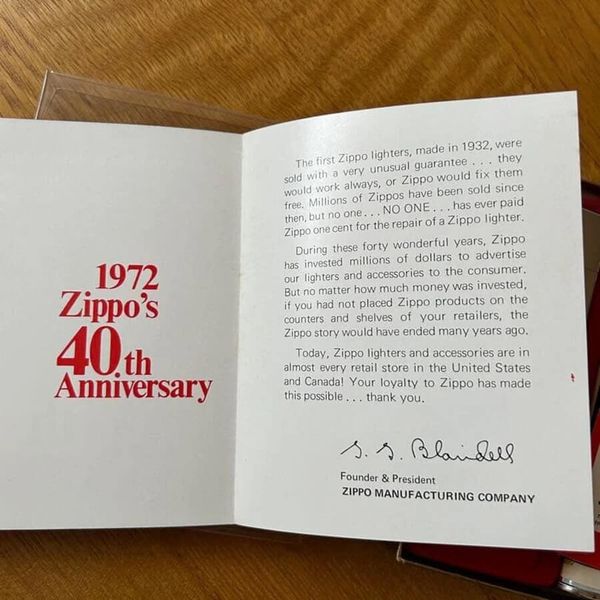 Set Bật Lửa Zippo 40th Anniversary (1932-1972) – Phiên Bản Kỷ Niệm 40 Năm – Bản Sưu Tầm Di Sản Cổ Điển (Full Box)