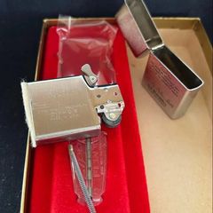 Set Bật Lửa Zippo 40th Anniversary (1932-1972) – Phiên Bản Kỷ Niệm 40 Năm – Bản Sưu Tầm Di Sản Cổ Điển (Full Box)