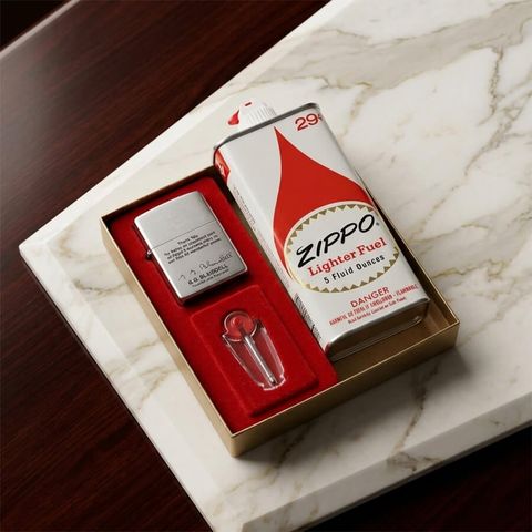 Set Bật Lửa Zippo 40th Anniversary (1932-1972) – Phiên Bản Kỷ Niệm 40 Năm – Bản Sưu Tầm Di Sản Cổ Điển (Full Box)