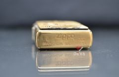 Zippo 1997 Hình Thú Nghệ Thuật – Đời XIII La Mã – Bản Khắc Sâu Tinh Xảo C764