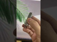 Zippo Armor Khắc Nổi Hoa Văng Trắng Cổ Điển Bản Giới Hạn ZN56-video